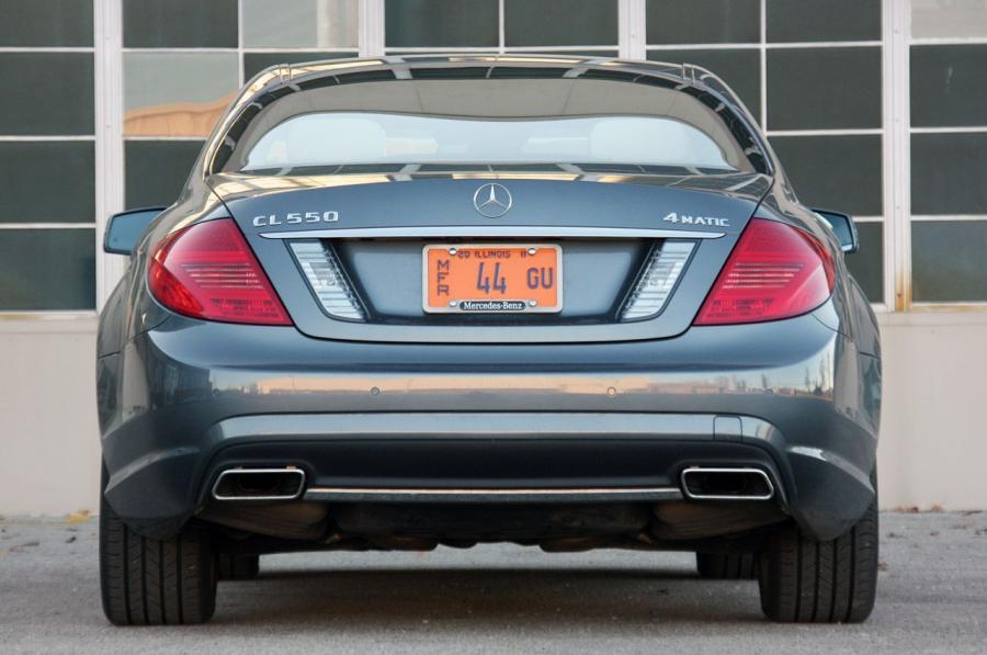  Mercedes-Benz CL550 4Matic 2011 года  (фото 5 из 40)